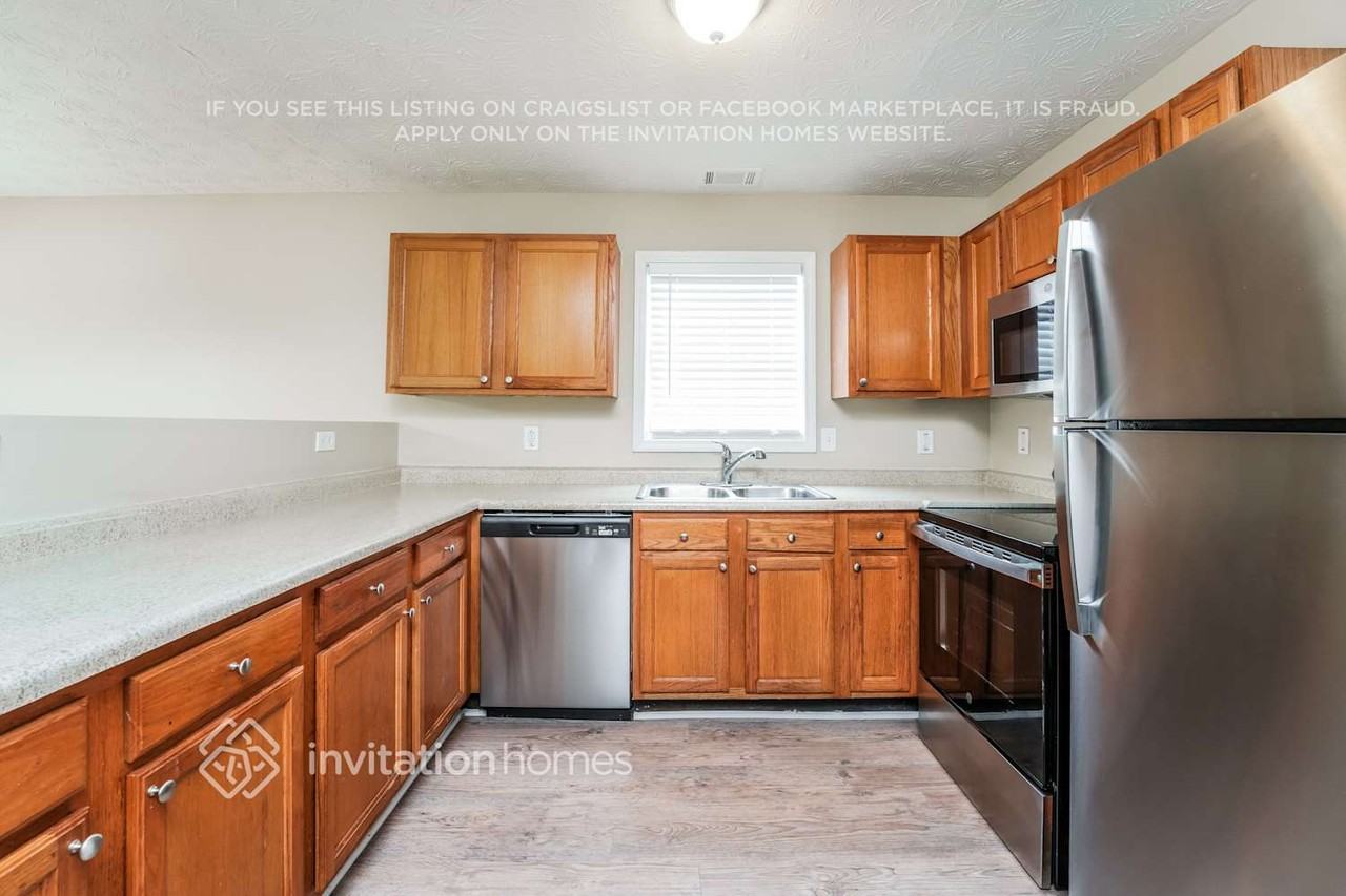 1882 Patterson Park Dr - Photo 7 of 18