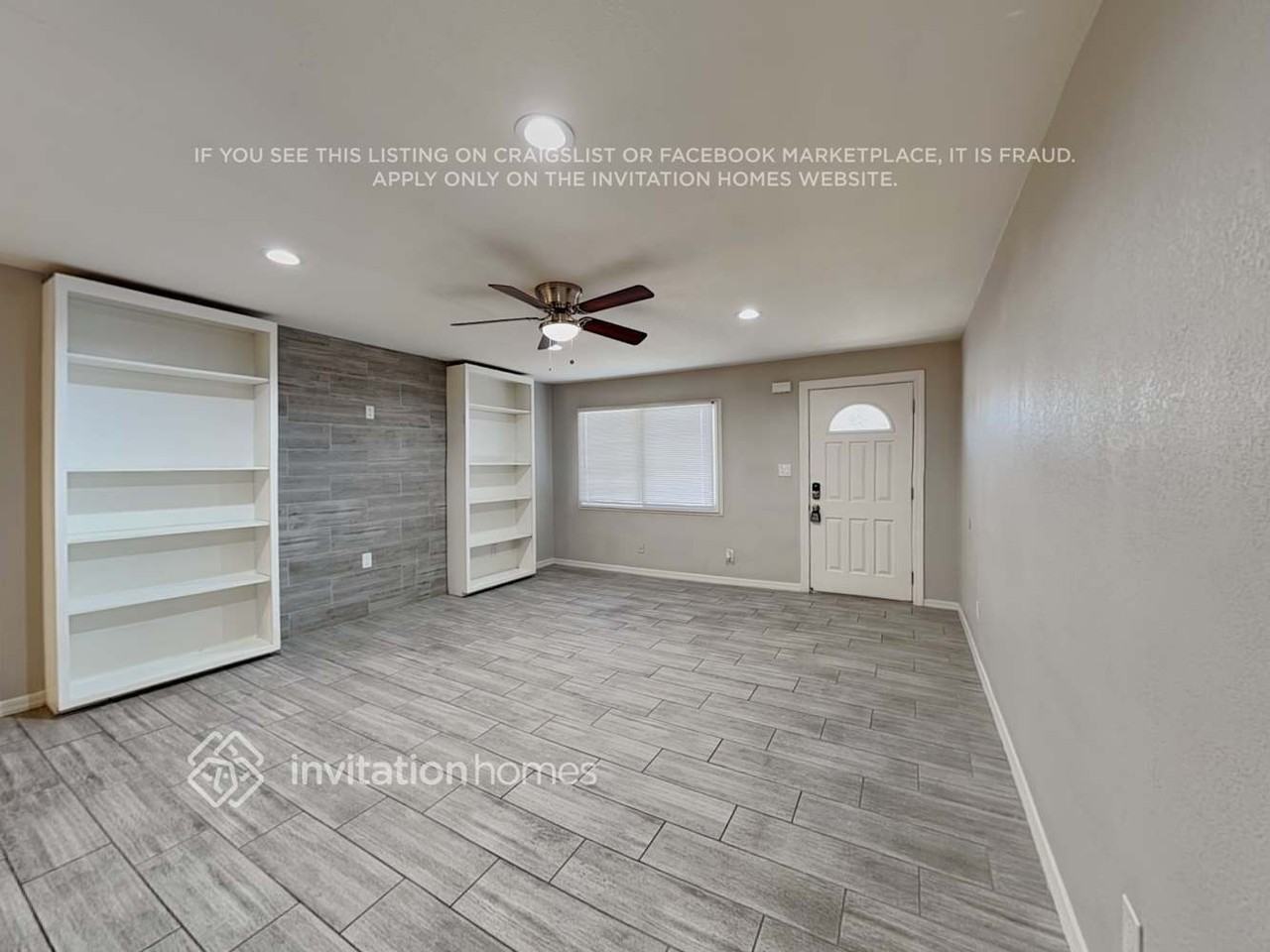 3452 E Acoma Dr - Photo 4 of 13