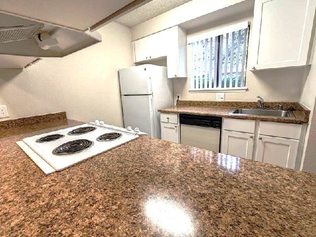 8501 Willows Rd Ne #L270 - Photo 2 of 12