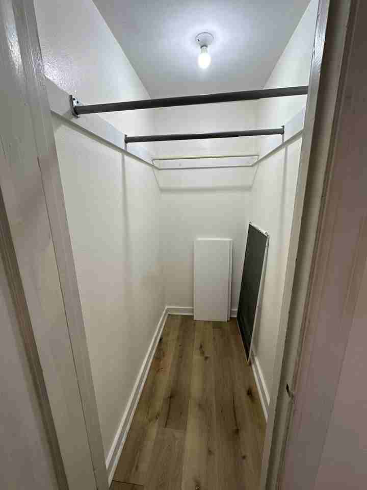 620 E 19th St #4-616 - Photo 5 of 9