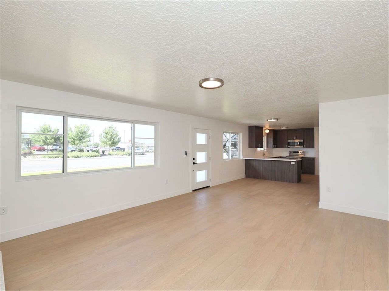 161 E St #2 - Photo 2 of 16