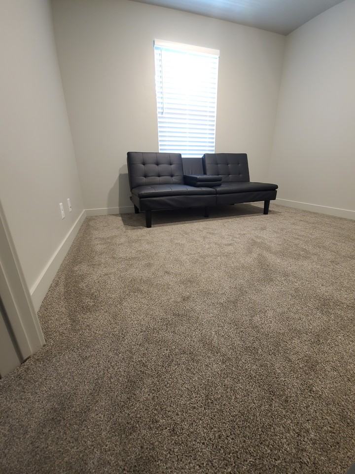 184 N Lone Rock Dr #BXXX - Photo 4 of 11