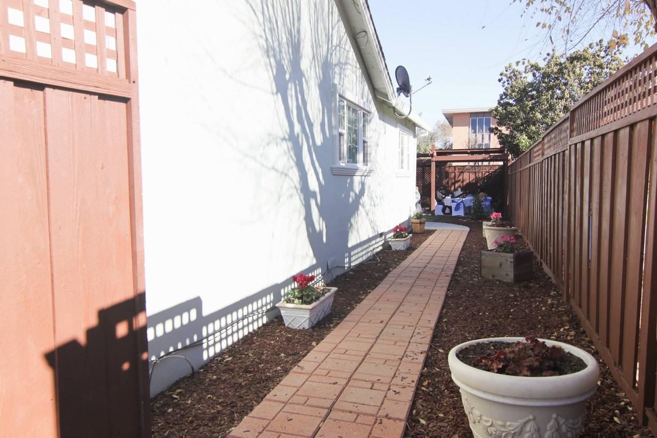 740 Jill Ave #MAIN - Photo 7 of 9