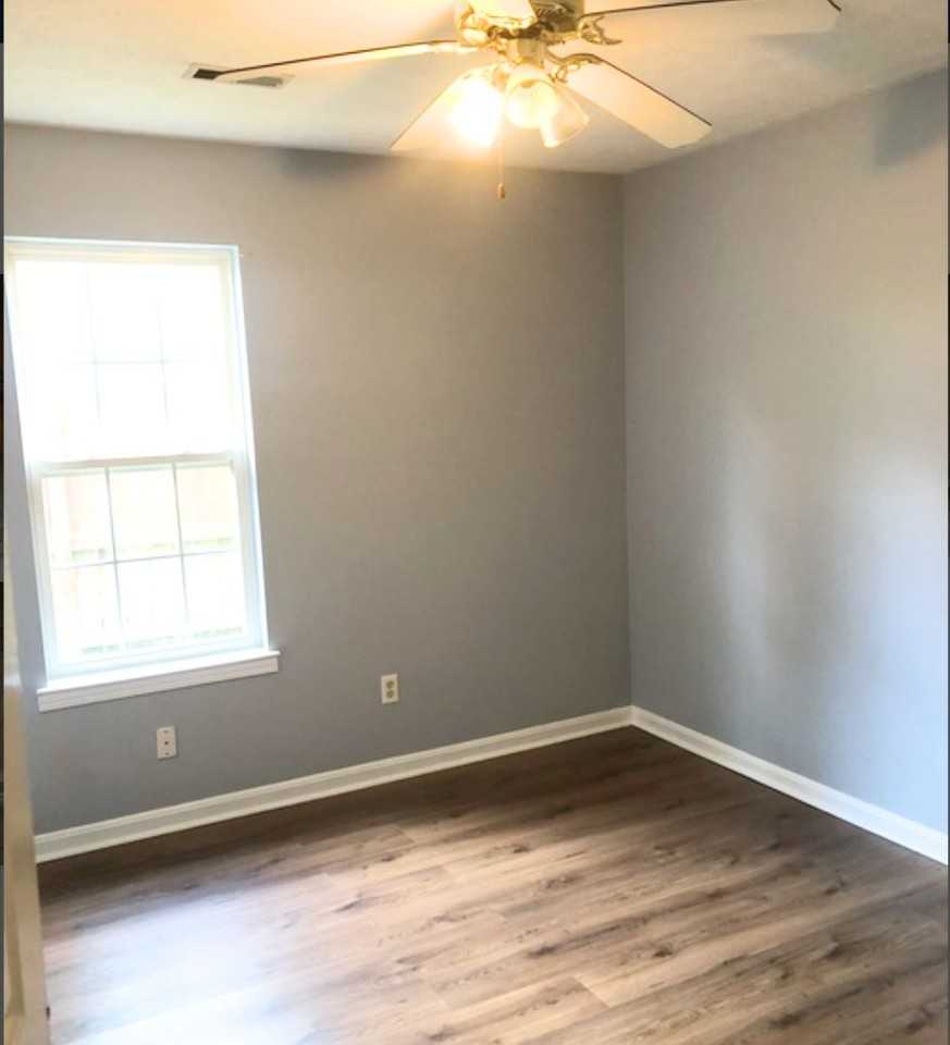 730 Andra Dr #NA - Photo 7 of 8