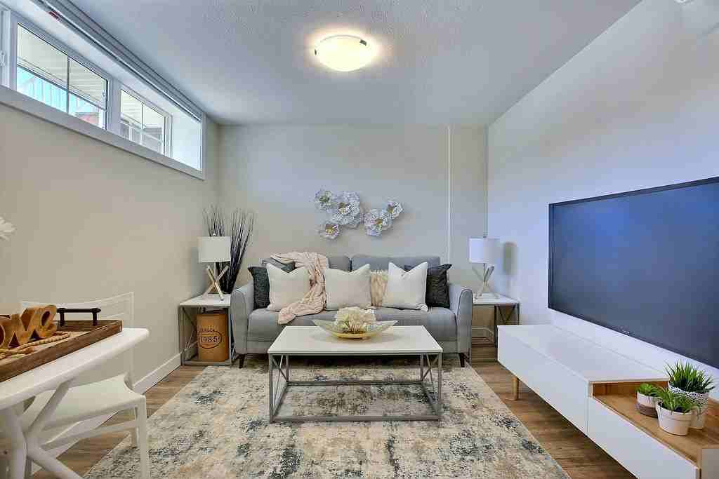 162/168 Chuka - Photo 7 of 14