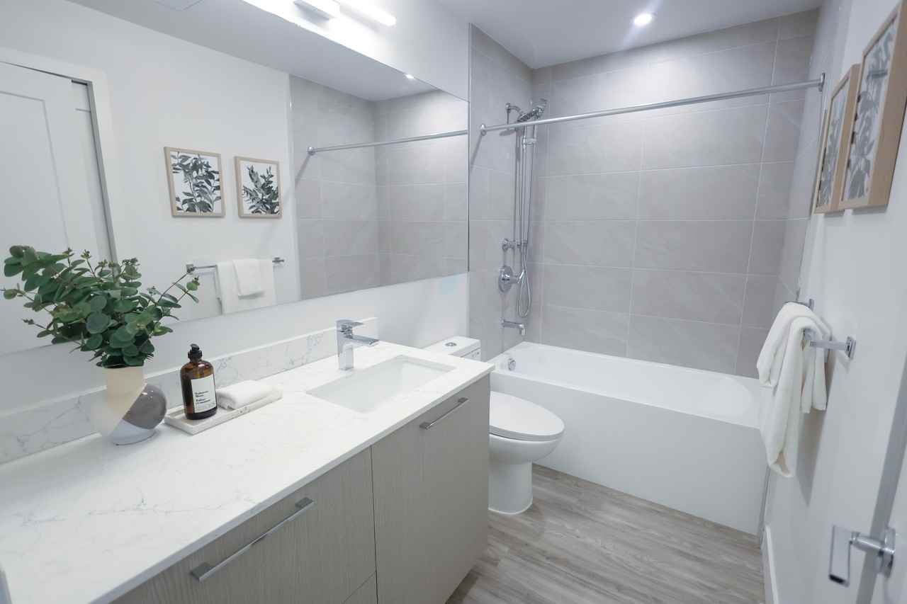 Cloveris Apartments - Photo 2 of 25