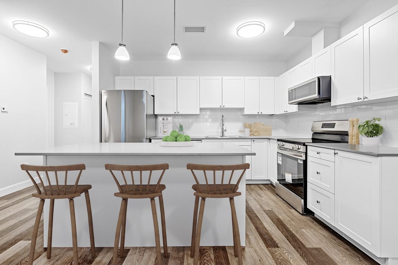 66 Muriel - Photo 3 of 8