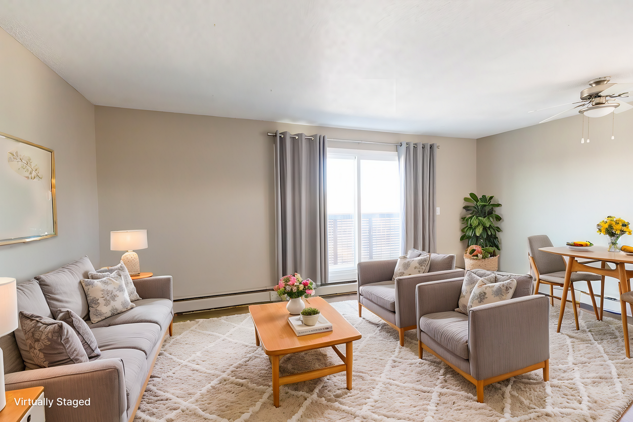 2501 Apartments - Photo 4 of 15