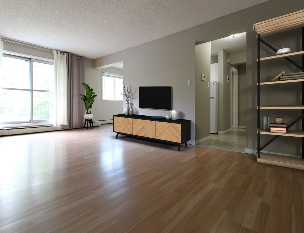 Flores Manor - Photo 3 of 9