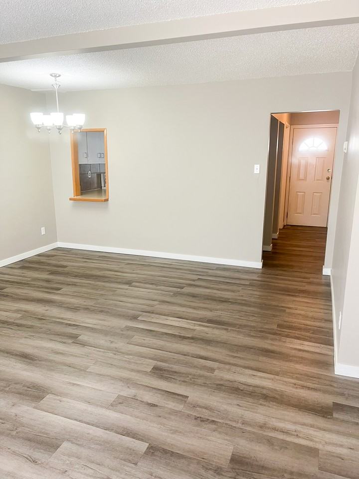 Thompson River Townhomes - Photo 5 of 16