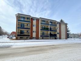 featured image of 4721 55 St