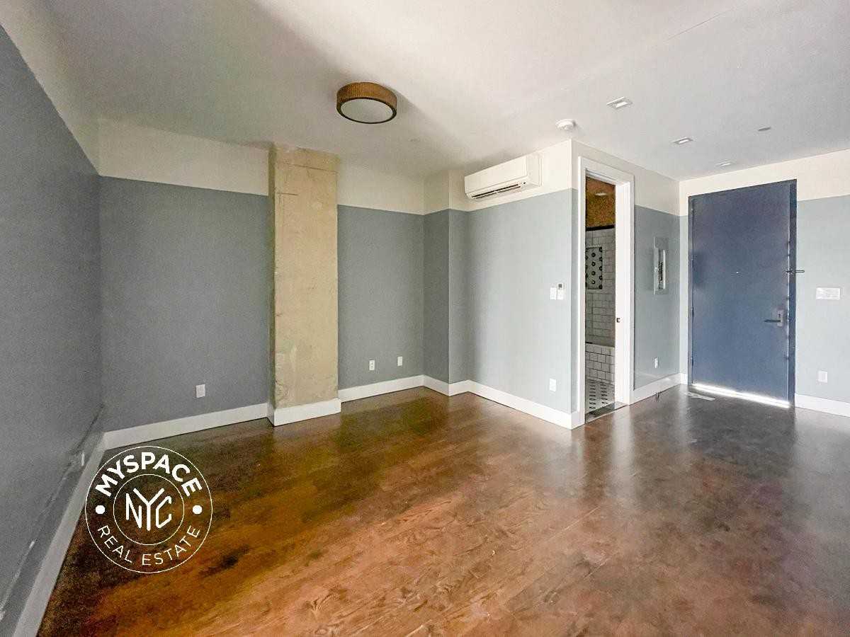 187 Kent Ave #317 - Photo 3 of 18