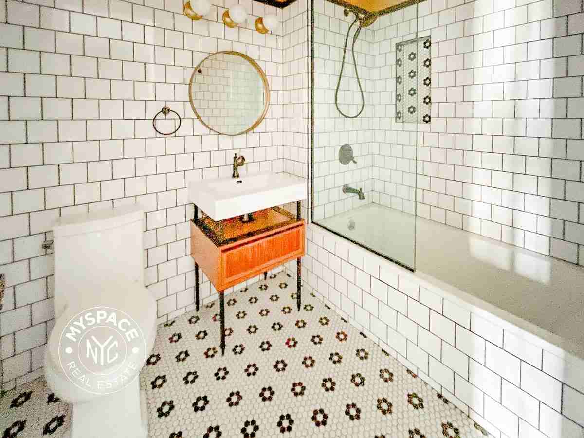 187 Kent Ave #317 - Photo 6 of 18