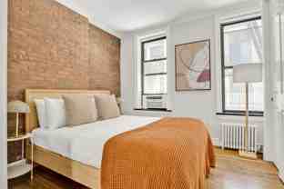 345 W 53rd St #2C - Photo 1 of 1