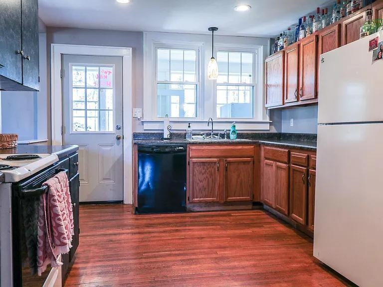 3342 Yellow Sulphur Rd - Photo 5 of 20