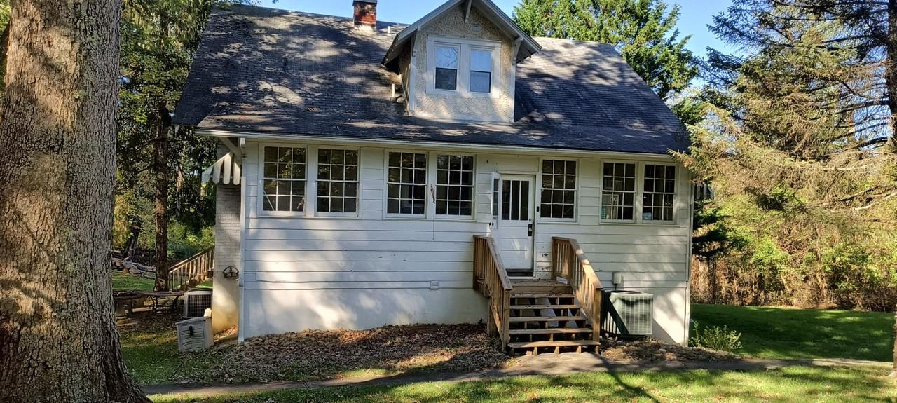 3342 Yellow Sulphur Rd - Photo 4 of 20
