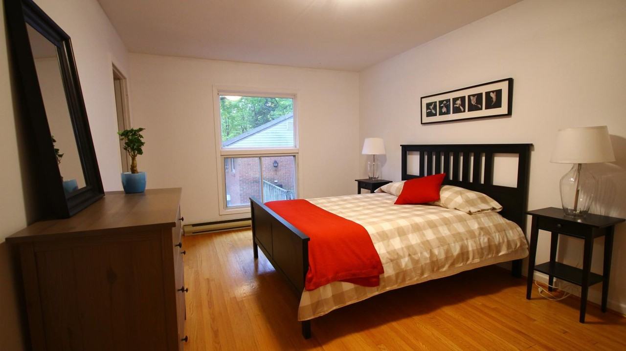 Kempenfelt Village - Photo 4 of 6