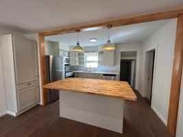 featured image of 619 E 15th Ave