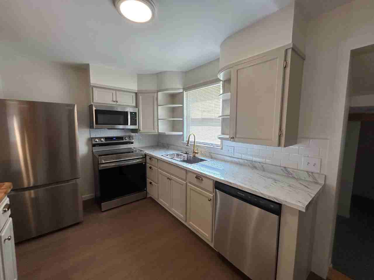 619 E 15th Ave - Photo 6 of 11