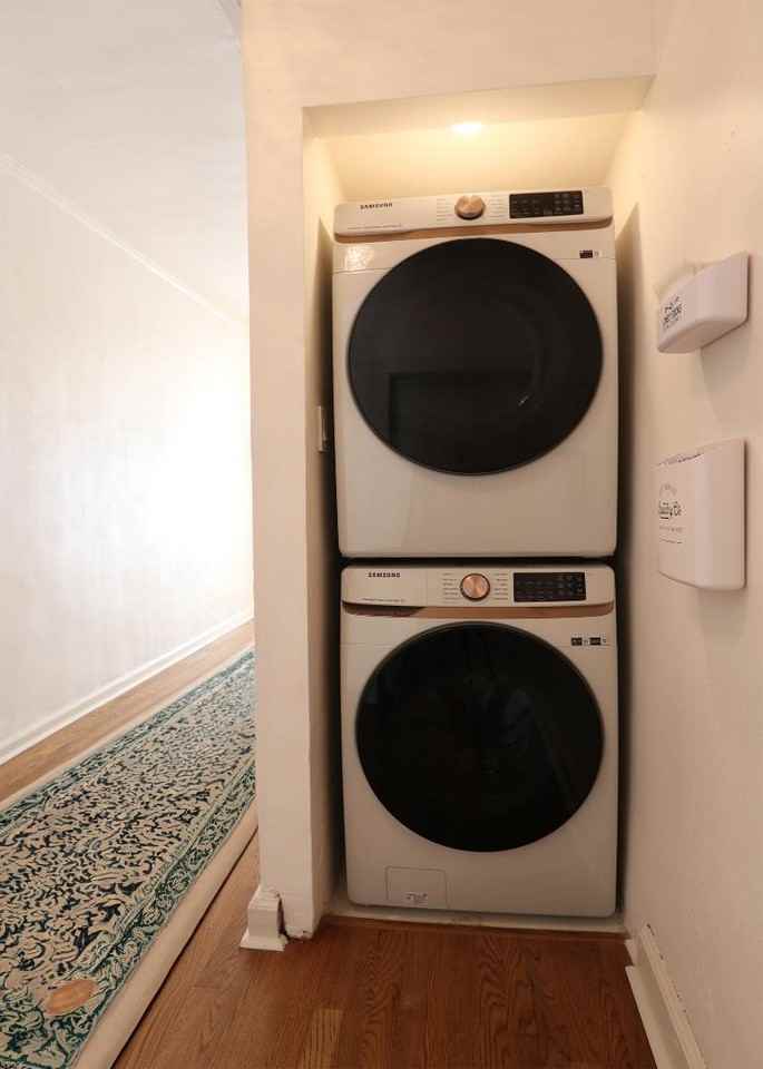 Clark Terrace Apartments - Photo 5 of 7