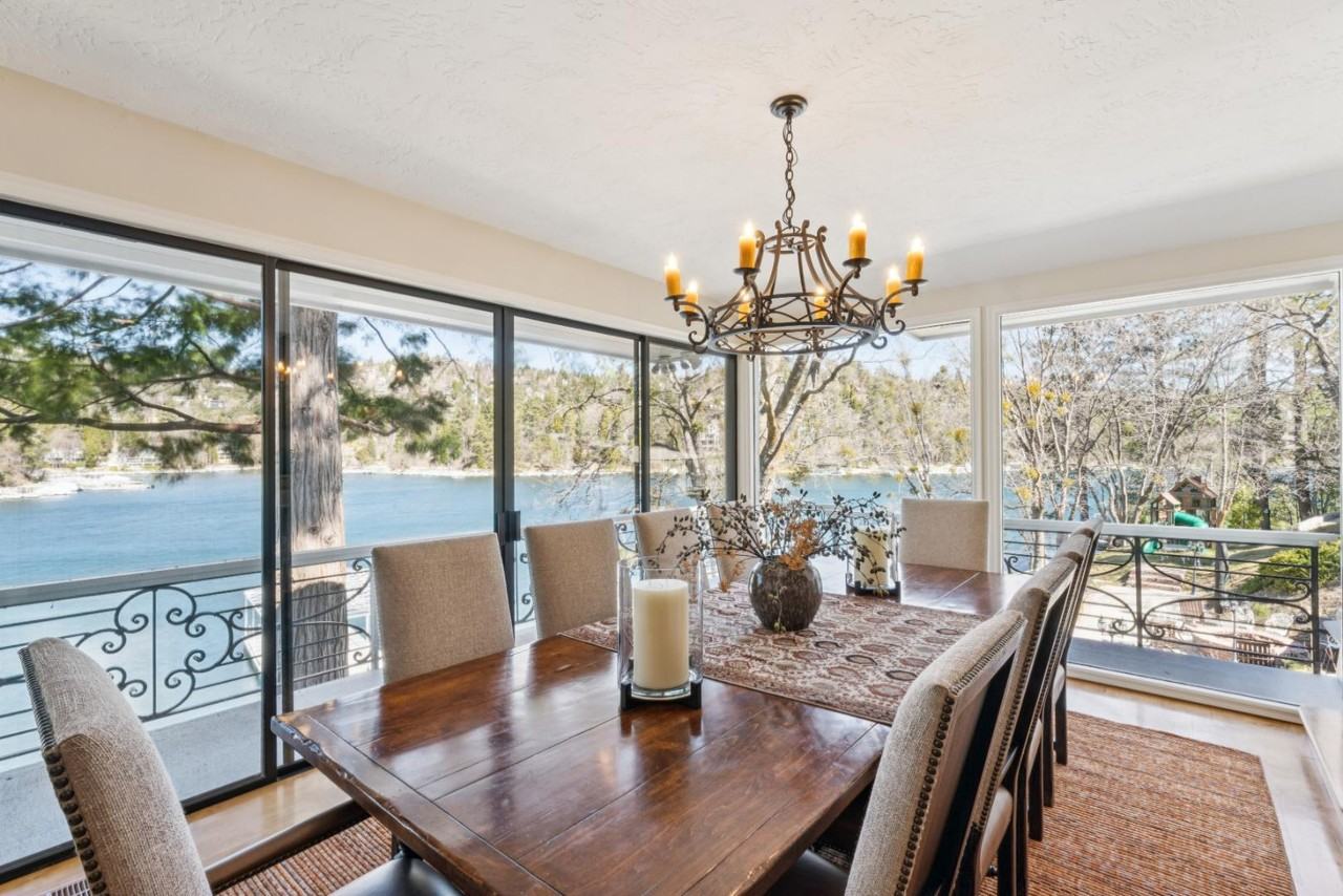 716 Oak Pt - Photo 4 of 11