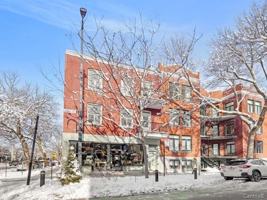 featured image of 1455 Av Laurier E