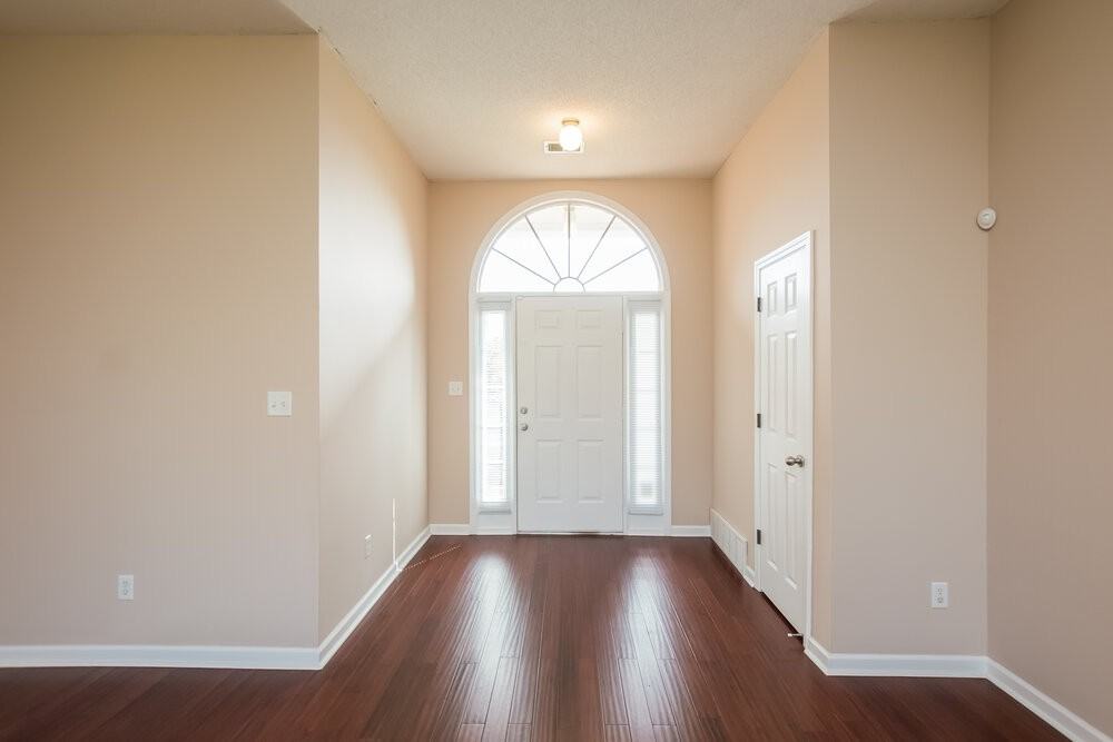 9129 William Paul Dr - Photo 6 of 15