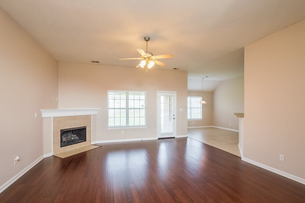 9129 William Paul Dr - Photo 7 of 15