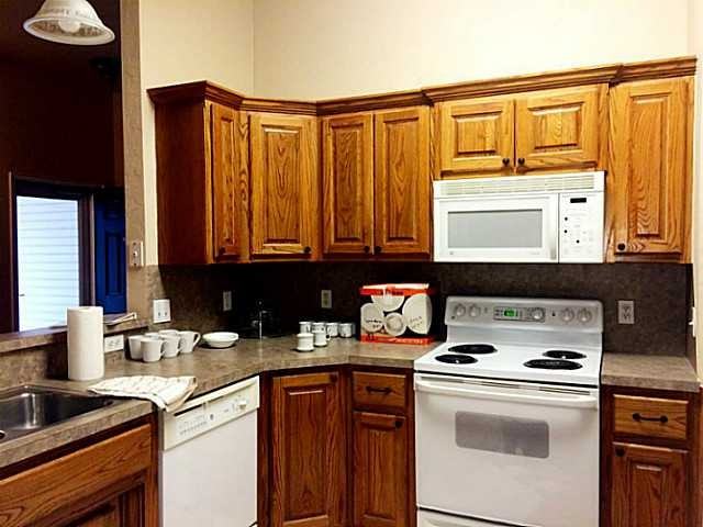 2201 Nw 155th St #1 - Photo 3 of 11