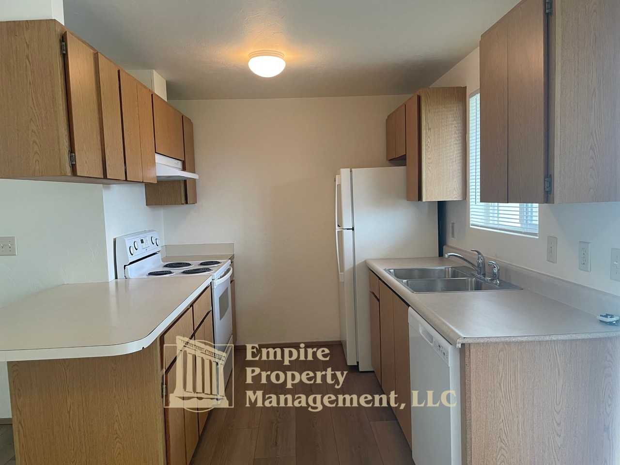 1961 Taft St #1 - Photo 4 of 12