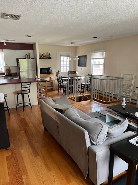 275 Boston Ave #B - Photo 6 of 11