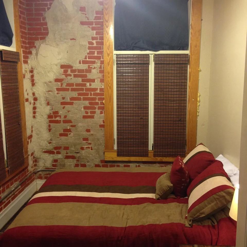 202 E San Antonio St - Photo 6 of 12