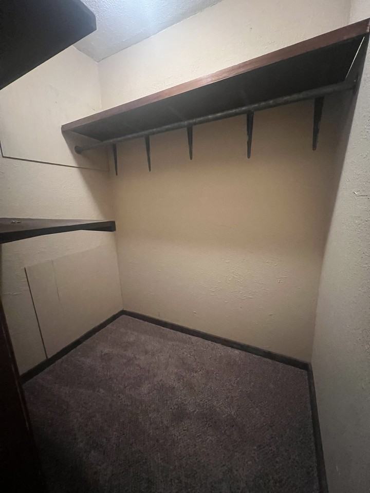 106 N 3rd St #1 - Photo 3 of 7