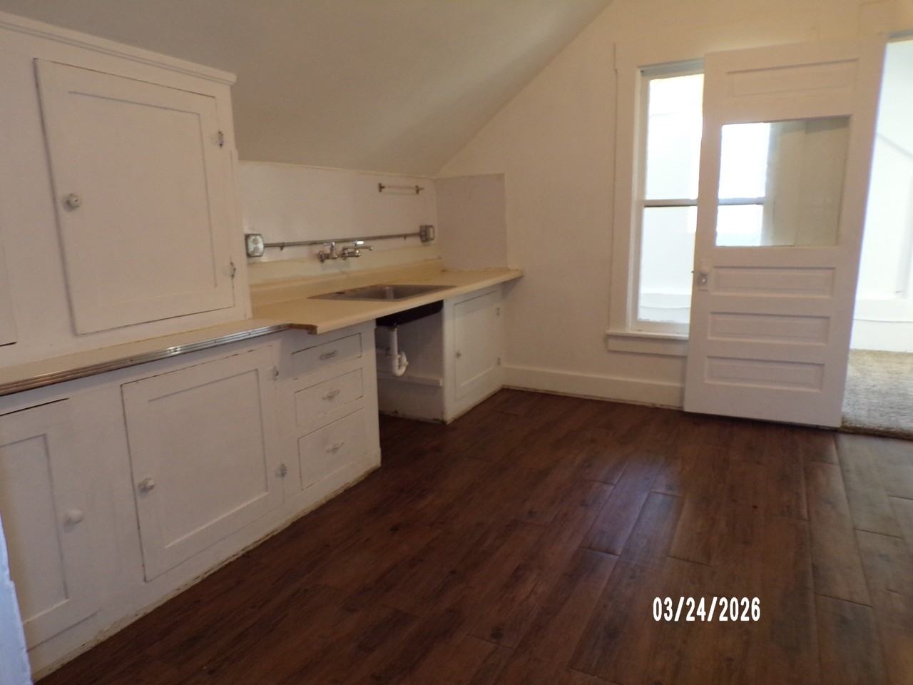 518 E First St #518-5 - Photo 4 of 12