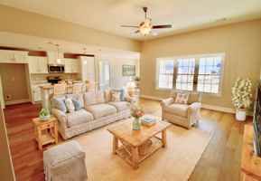 featured image of 334 Tallulah Bnd #1