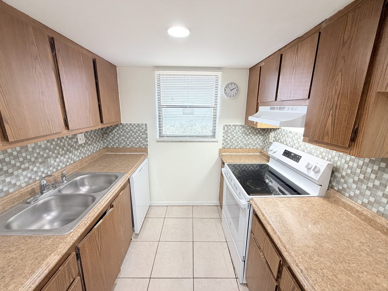 2000 N Congress Ave #103 - Photo 5 of 18