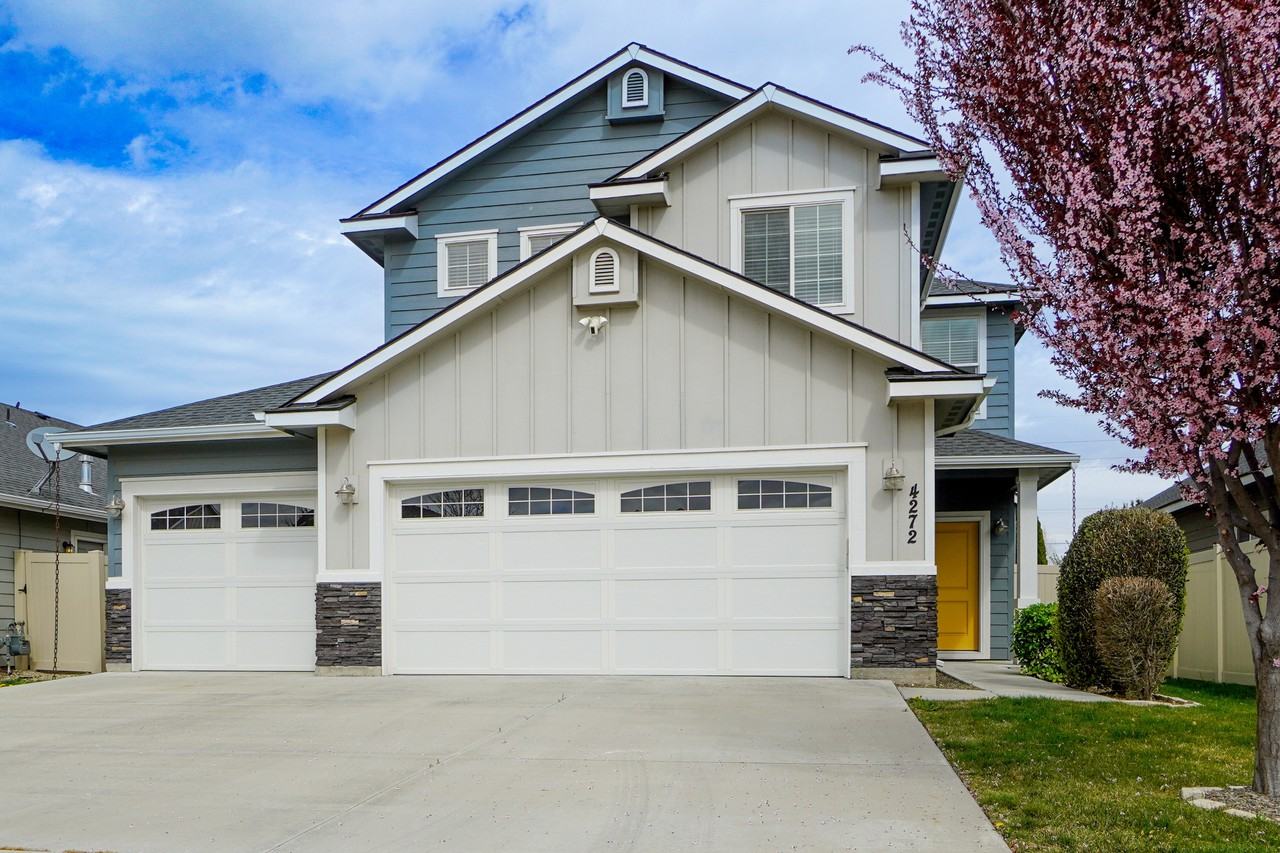 4272 W Peak Cloud Dr #1