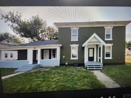 featured image of 401 S College Ave #2