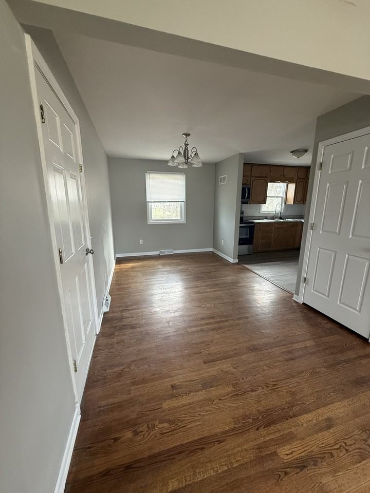 732 E Culton St #1 - Photo 5 of 21