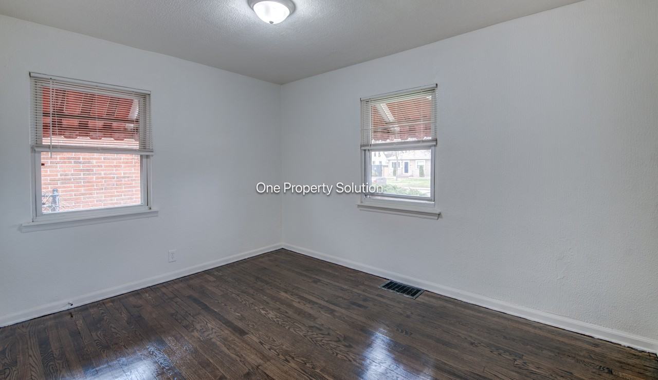 336 Wilson St #1 - Photo 7 of 24