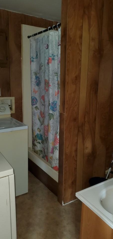 2270 Harper Road - C1 bedroom #C - Photo 4 of 20