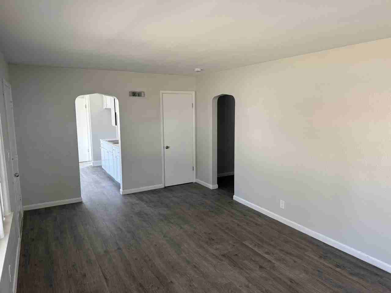 2704 W Garden St #1 - Photo 2 of 9