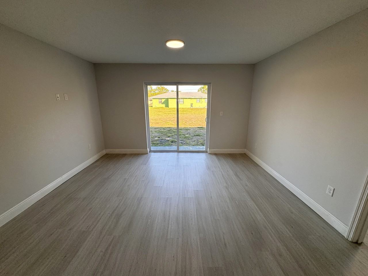 4100 Mendoza Ave #1 - Photo 6 of 24