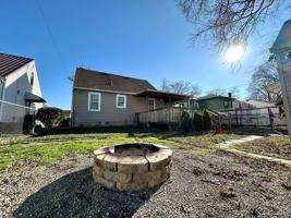 featured image of 631 Franklin Ave #1