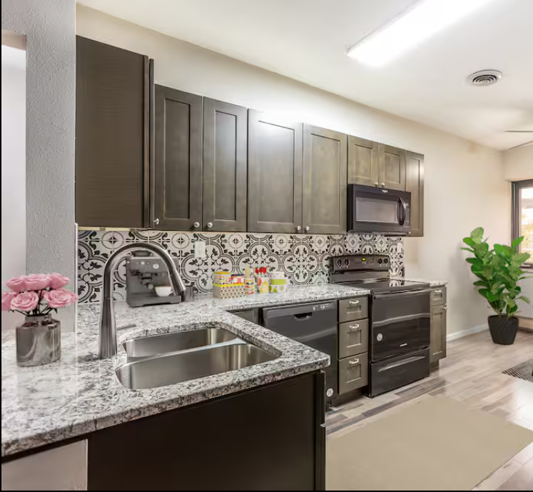 6 S Broadway #3 - Photo 5 of 10