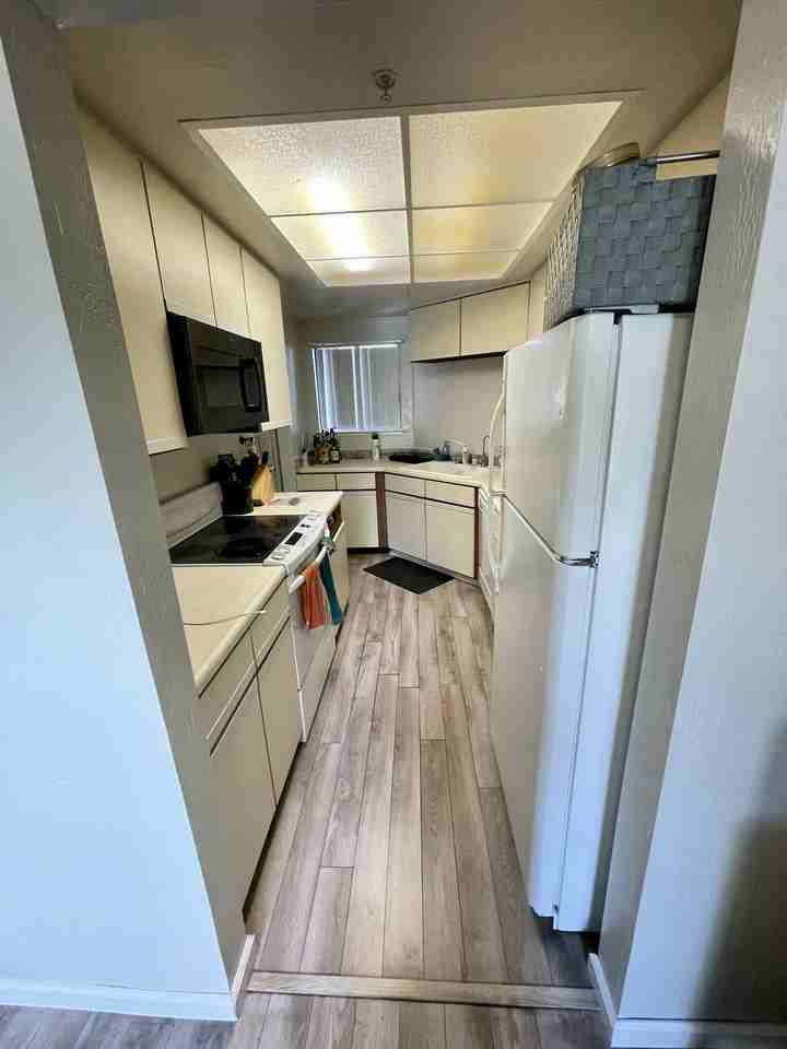 2601 Willowbrook Ln #1 - Photo 3 of 12