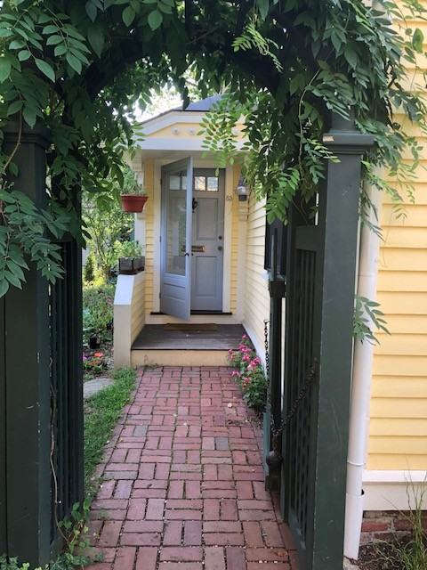 83 Washington Ave #1 - Photo 2 of 23