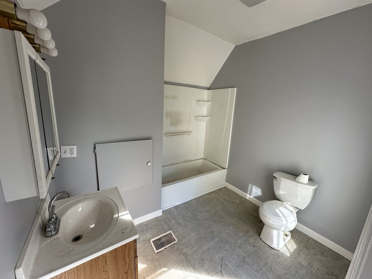 79 Parker St #1 - Photo 6 of 7