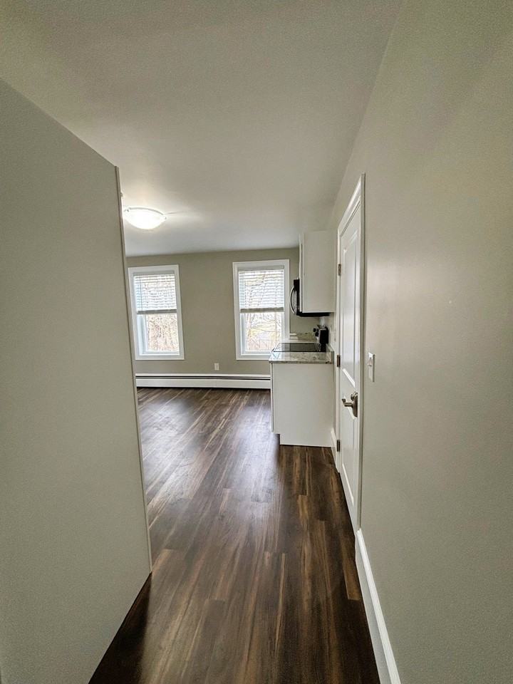 85 Orchard St #85-1 - Photo 3 of 12