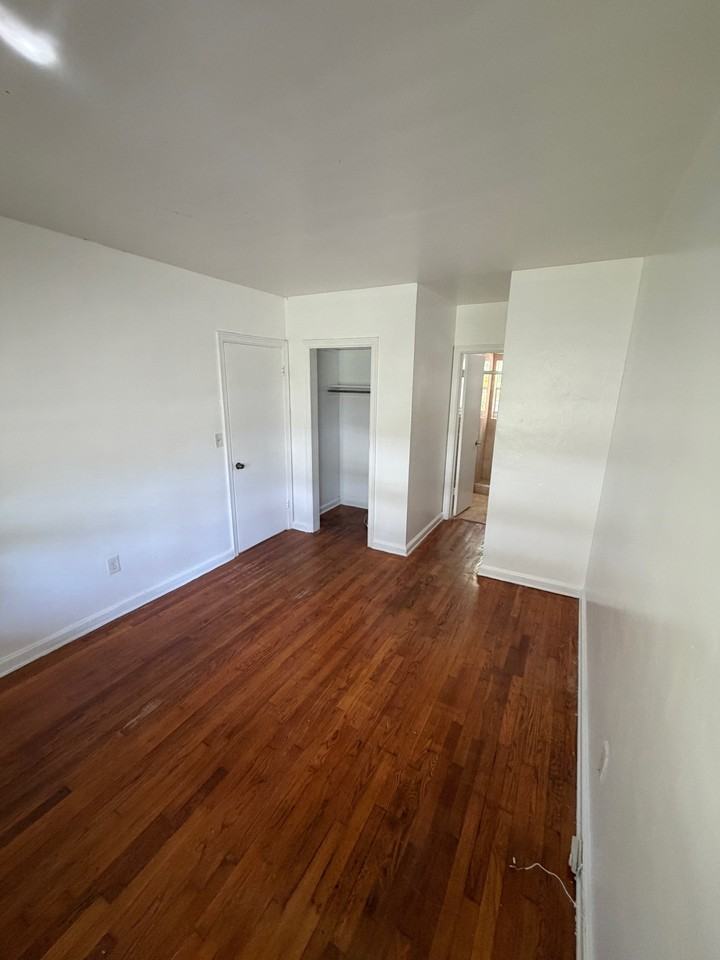 223 223 S Palmway - 5 #5 - Photo 5 of 20